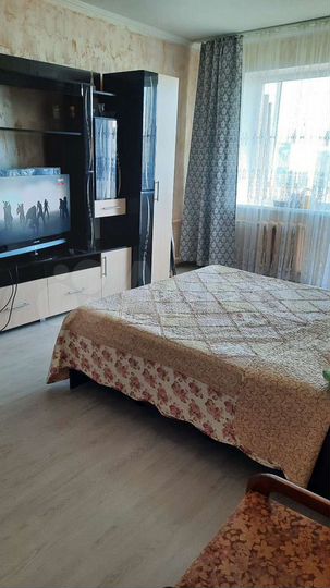 1-к. квартира, 42 м², 9/9 эт.