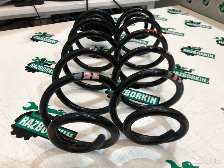 Пружина подвески задняя Audi A4 B8 рестайлинг (4