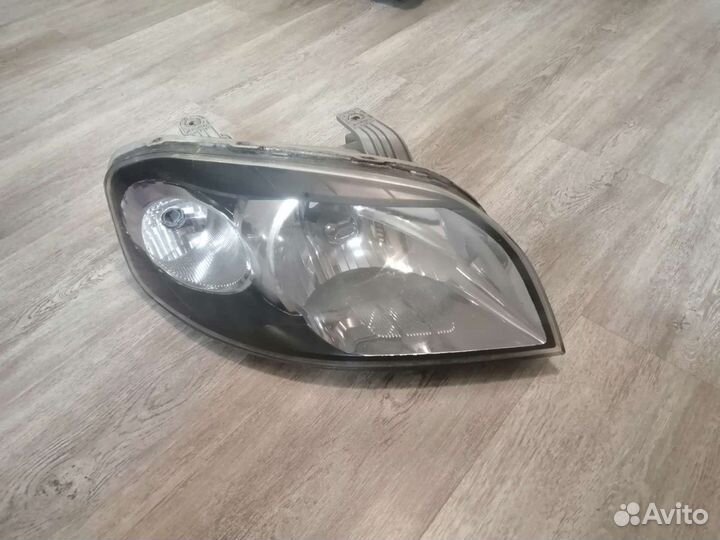 Фара Chevrolet Aveo Правая