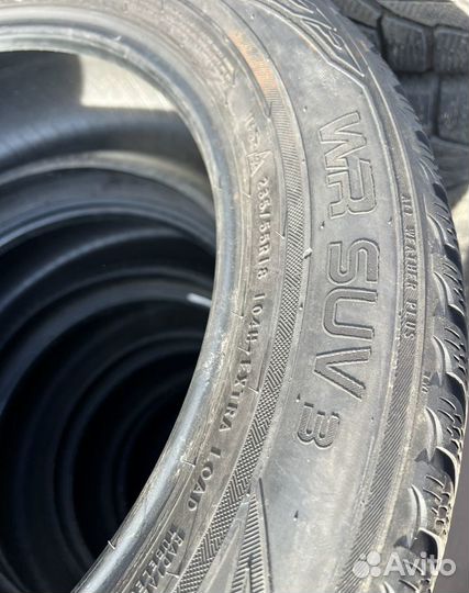 Nokian Tyres WR SUV 3 235/55 R18