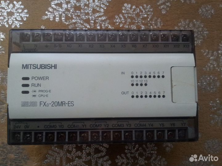 Контроллеры Schneider и Mitsubishi