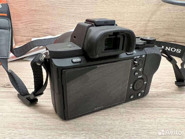 Фотоаппарат Sony Alpha ilce-7M2
