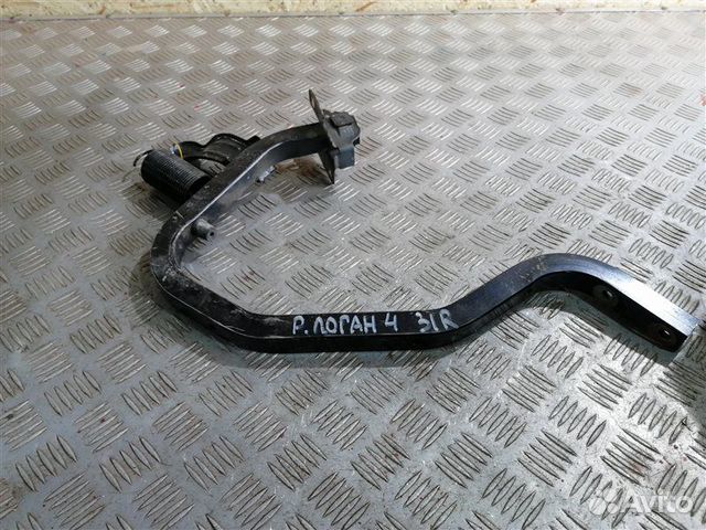 Петля крышки багажника задняя правая Renault Logan