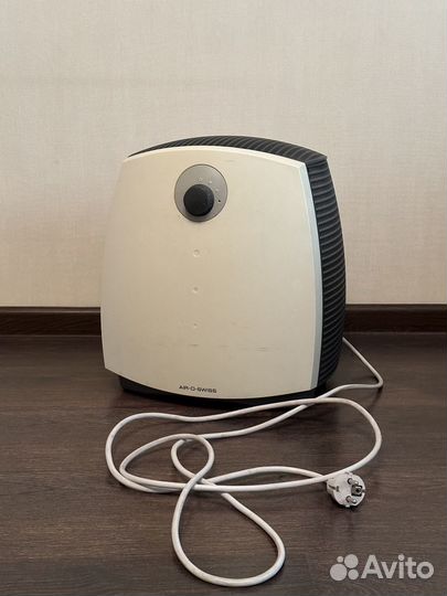 Увлажнитель воздуха AIR-O-swiss W2055A