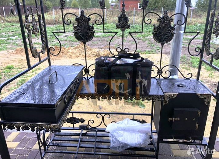 Мангал с крышей 