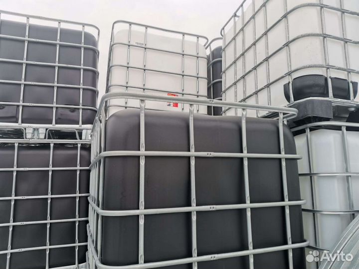 Еврокубы белые 1000 литров б.у. в состоянии новых