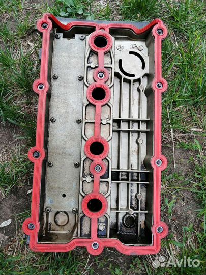 Клапанная крышка черри тиго т 11