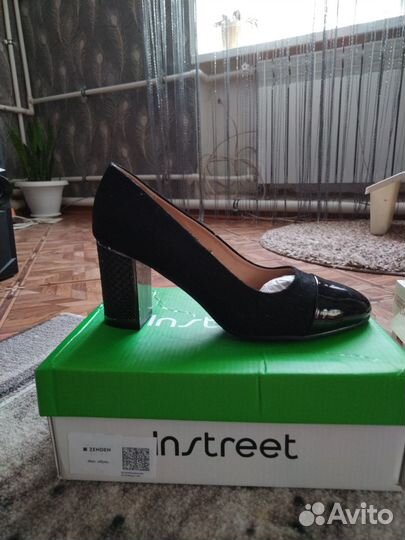 Туфли женские 38 размер новые zenden