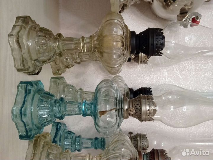 Старинная керосиновая лампа