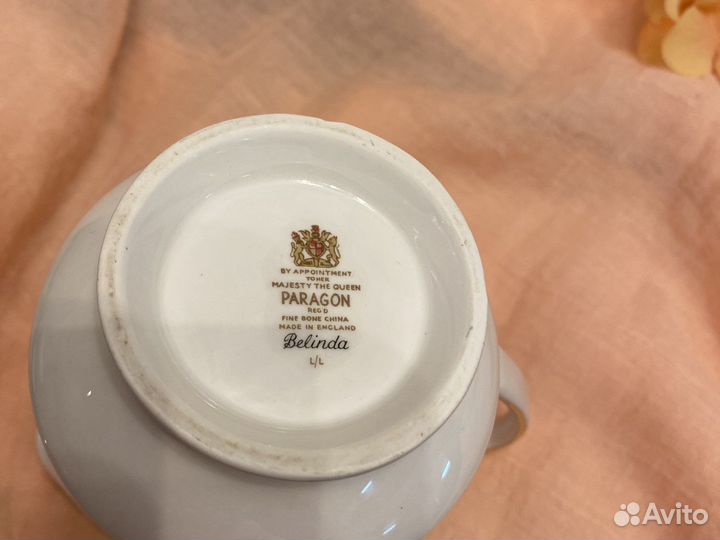 Вазочка,сливочник фарфор Англия