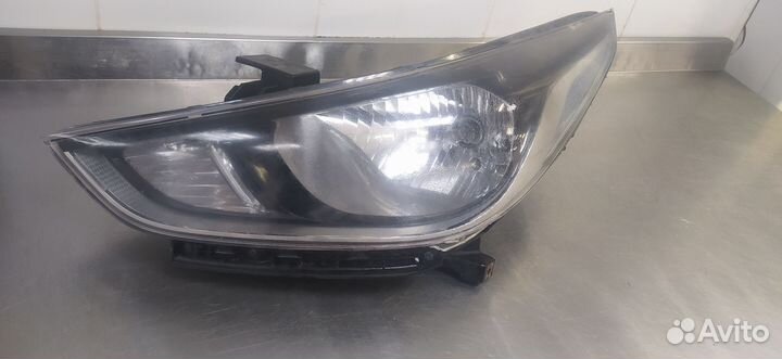 Фара на hyundai solaris 2 левая