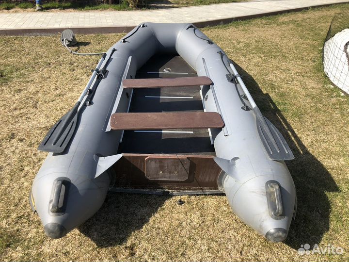 Лодка Marlin 320 SLK