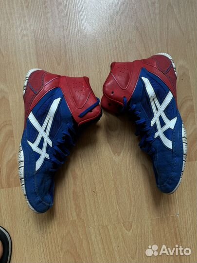 Борцовки asics