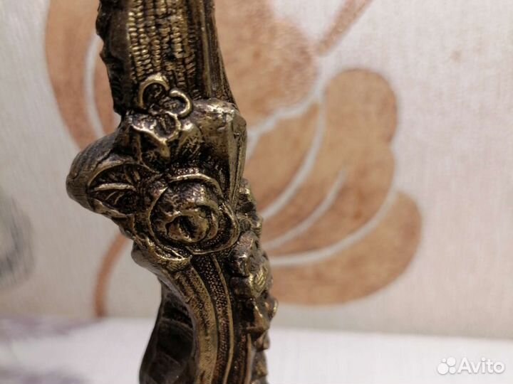 Старинная бронзовая испанская лампа