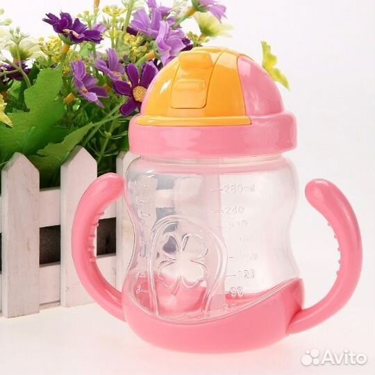 Поильник с силиконовой трубочкой 