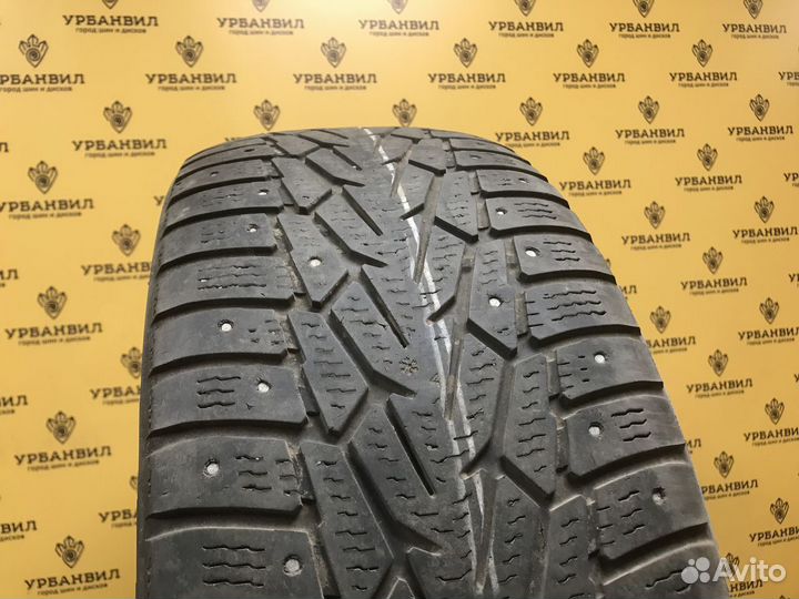 Nokian Tyres Hakkapeliitta 7 215/60 R16 99T