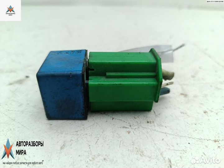 Блок управления вентилятором (реле) Peugeot 807