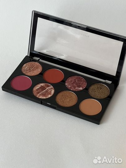 Палетка makeup revolution blush golden soul