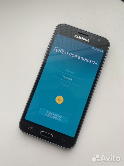 Телефон Samsung j3 2016