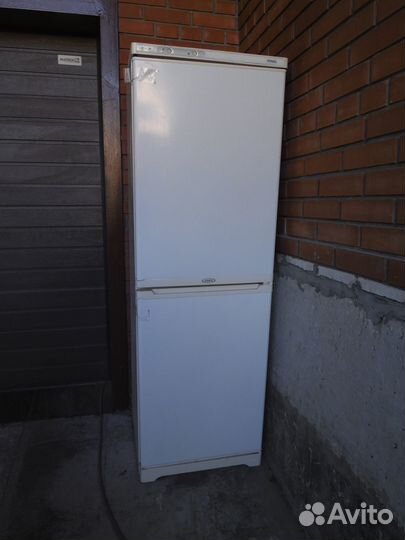 Холодильник двухкамерный stinol