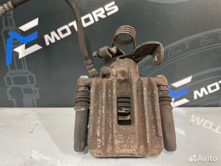 Суппорт задний левый Audi A4 Avant B7 ALT 2007