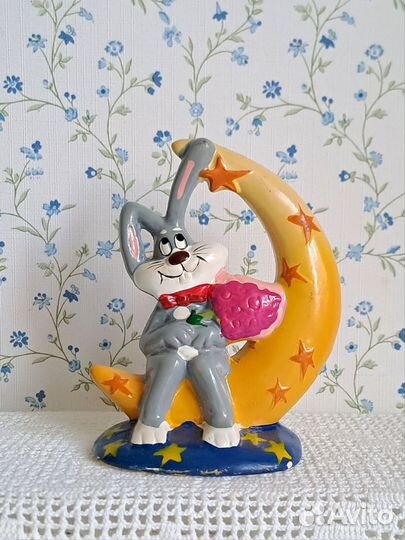 Фигурка заяц/зайчик bugs bunny