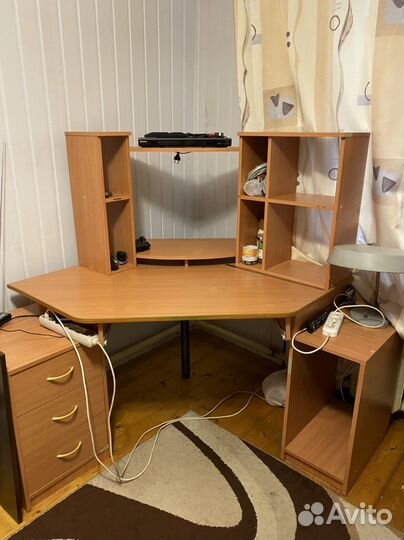 Компьютерный стол, б/у