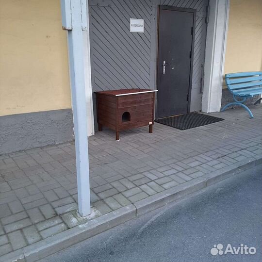 Уличный домик для кошек