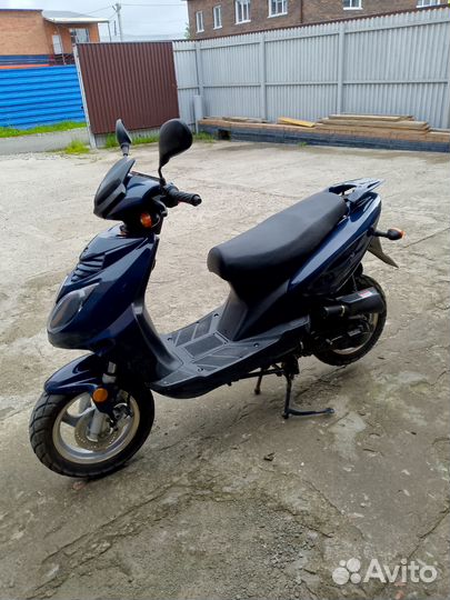 Скутер Racer Lupus 82сс