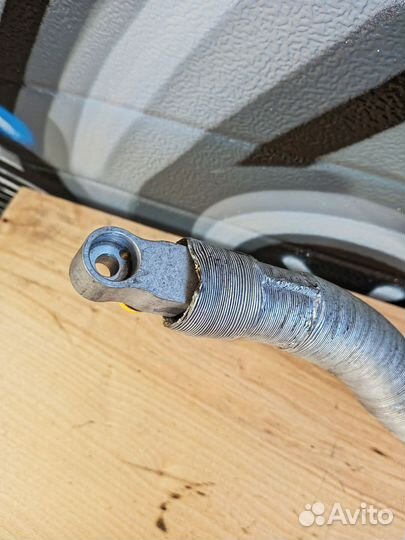 Трубка кондиционера. BMW X3. E83