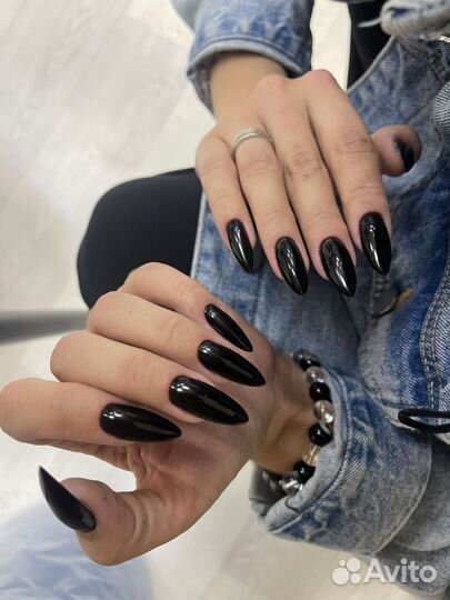 Маникюр, наращивание в центре