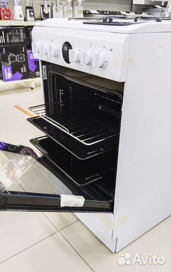 Комбинированная плита indesit IS5M5CCW/RU(Новая)