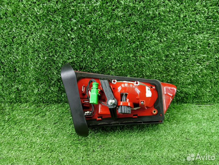 Фонарь задний правый в крышку Audi A6 C7 4G Седан