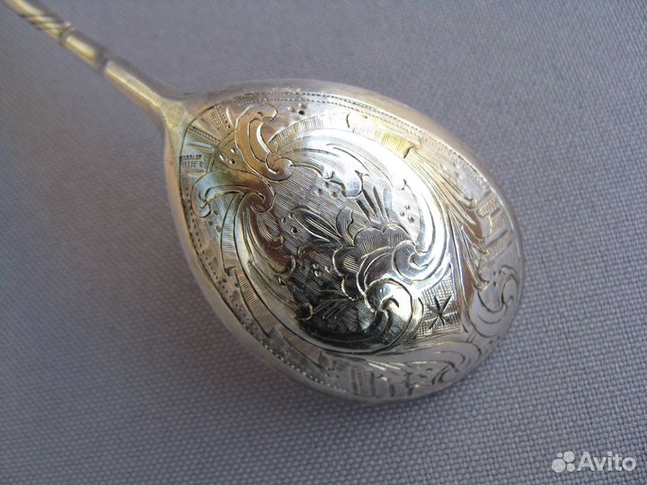 Чайная ложка резная массив серебра 84-й пр. Москва