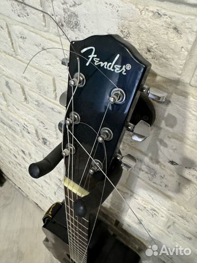 Электроакустическая гитара Fender CD-140SCE
