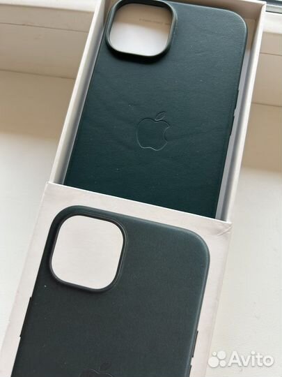 Чехол на iPhone 14