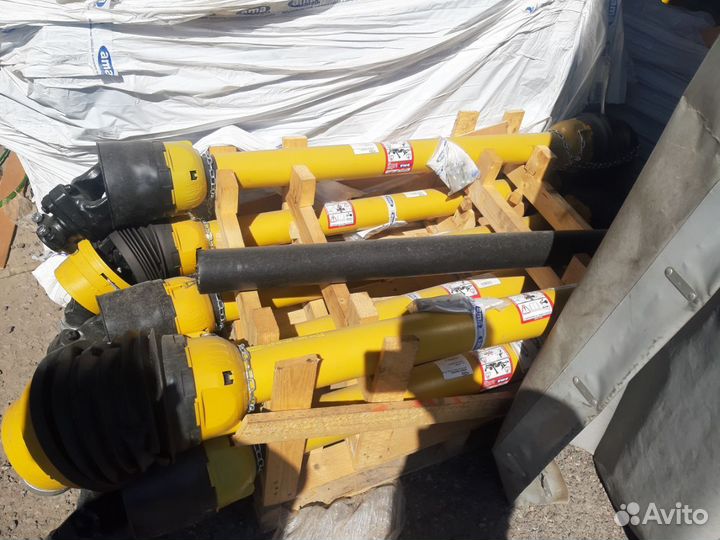 Карданный вал Kuhn 4600345