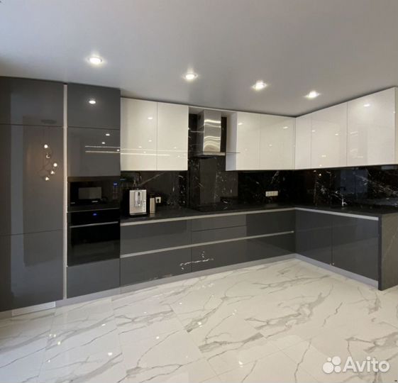 Оттенки Серого с деревом на заказ с гарантией