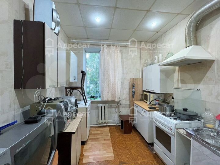 Комната 16 м² в 3-к., 1/2 эт.