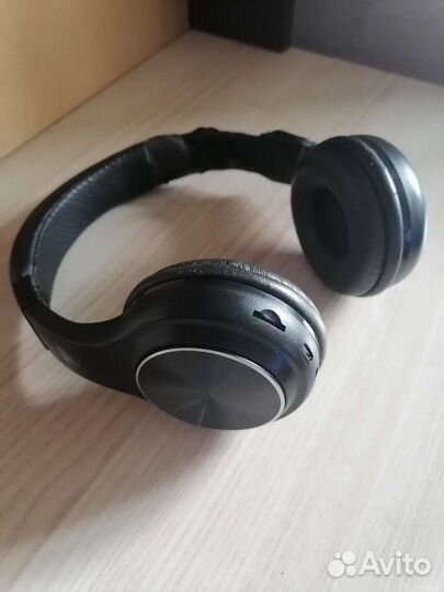 Беспроводные наушники