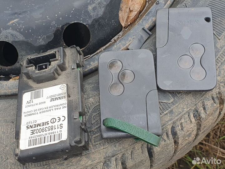 Renault Megane 2 замок зажигания с ключами