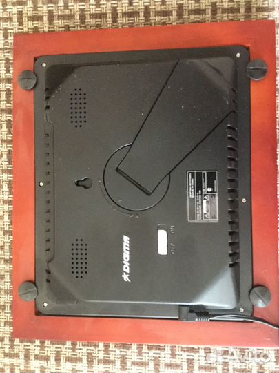 Цифровая фоторамка Digma PF-805WD