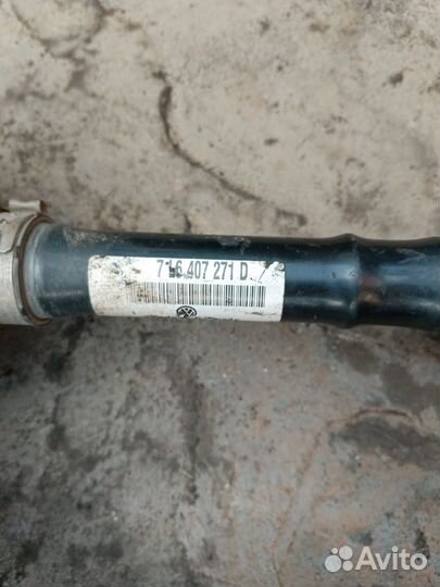 Привода передние Volkswagen Touareg 2003 2.5л