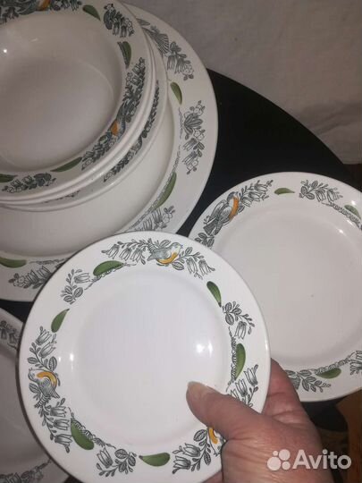 Набор посуды советской