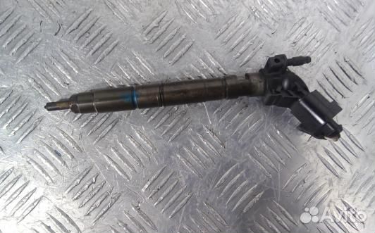 Форсунка дизельная audi Q7 (2AD01AL01)