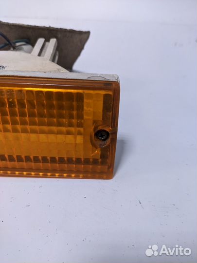 Повторитель поворота Mitsubishi Lancer 2 поколения