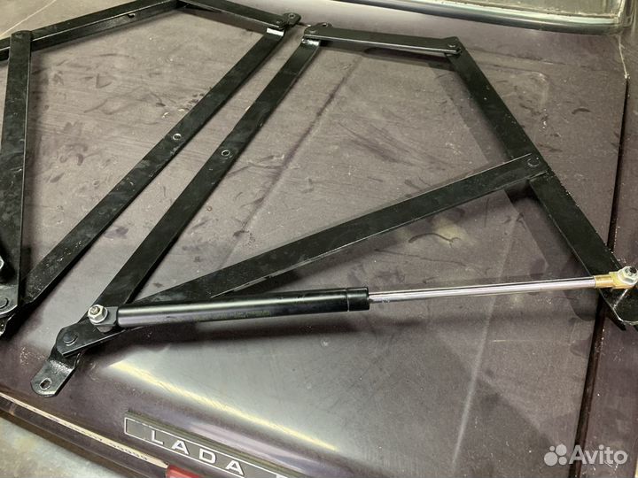 Газовые упоры (лифты)