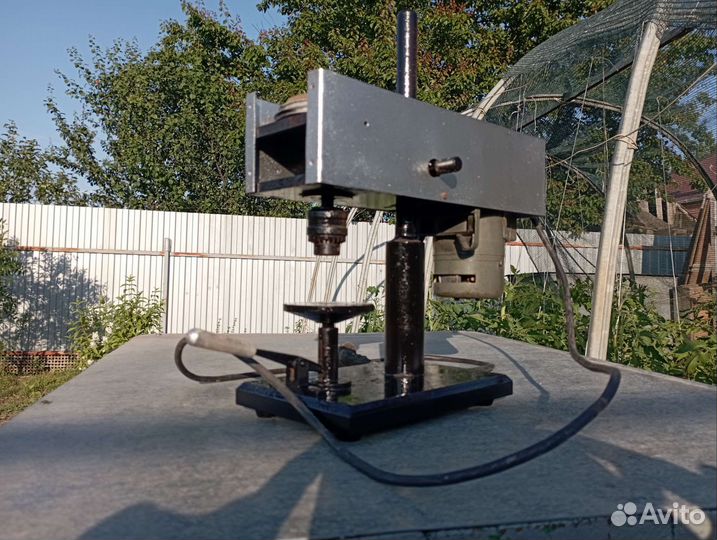 Сверлильный станок