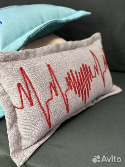 Декоративная наволочка «Кардио ритм»