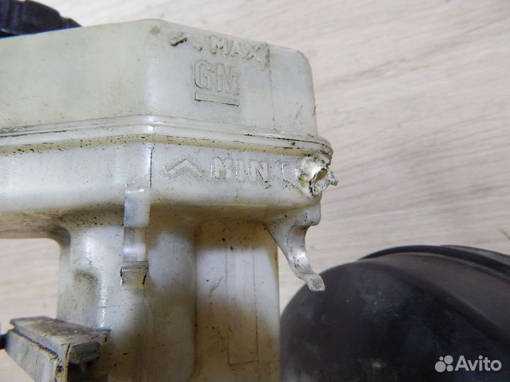 Вакуумный усилитель тормозов Opel Vectra C